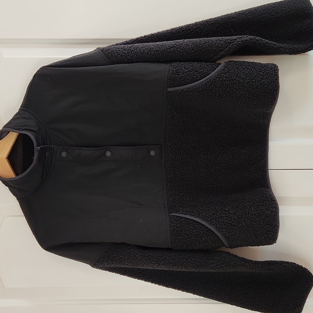 OFFLINE By Aerie Fluff Love Sherpa Pullover Kangaroo Pocket Size XL